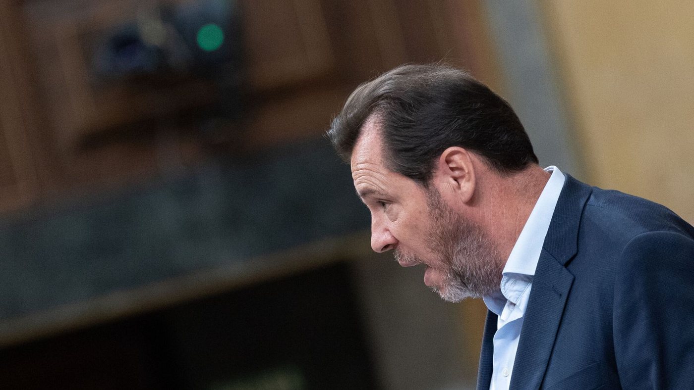 Óscar Puente reaviva la polémica sobre el ES-Alert en el incendio de Los Gallardos