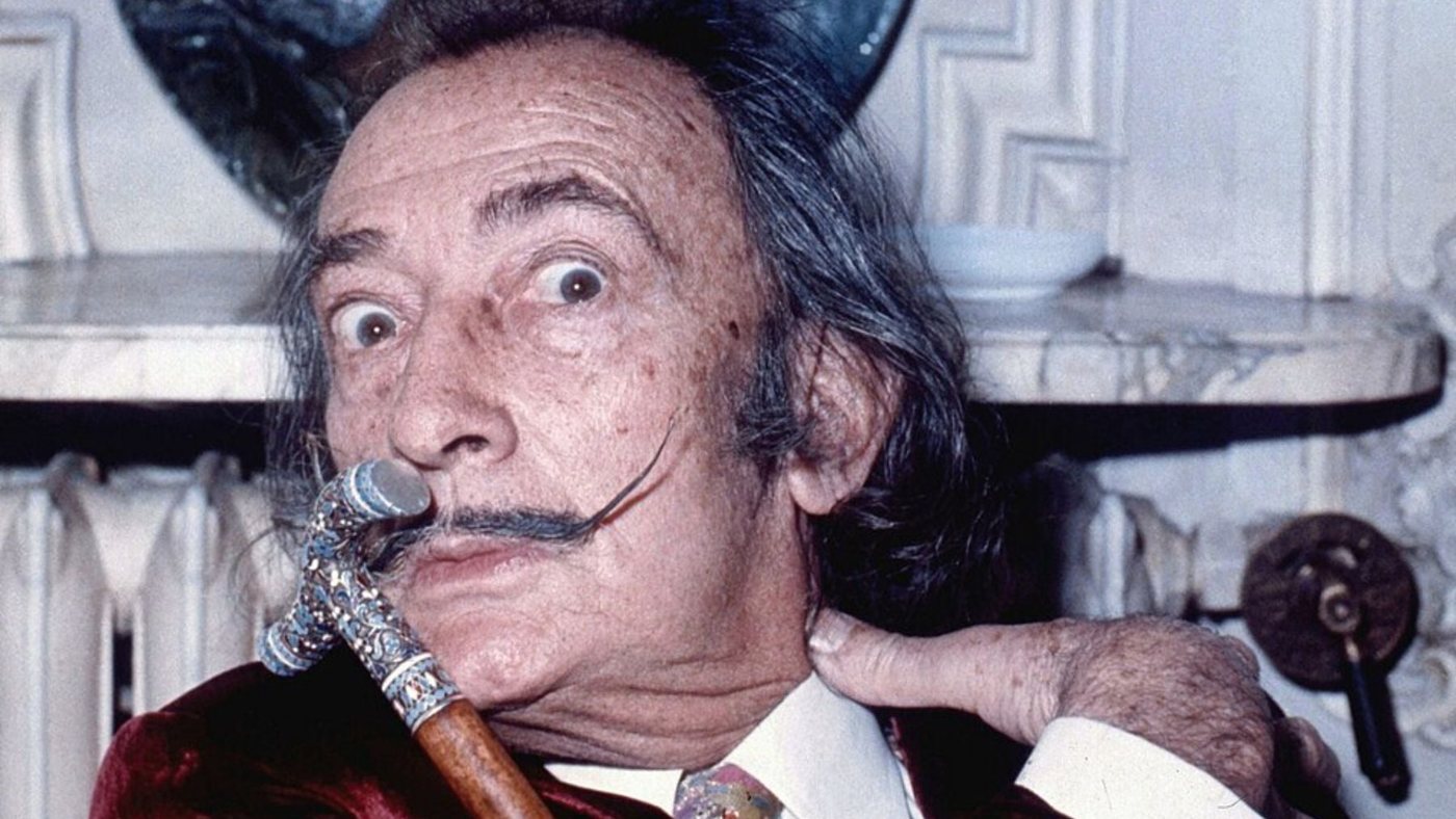 Salvador Dalí: el genio que desafió al surrealismo y redefinió el arte del siglo XX