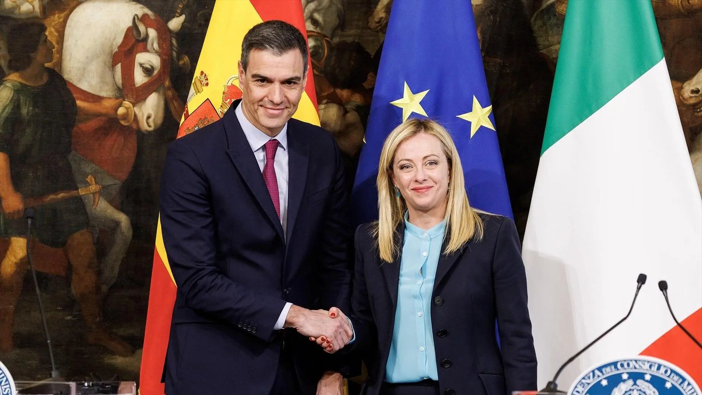 Los ministros de Interior de la UE abordan la crisis de Ceuta entre críticas a España