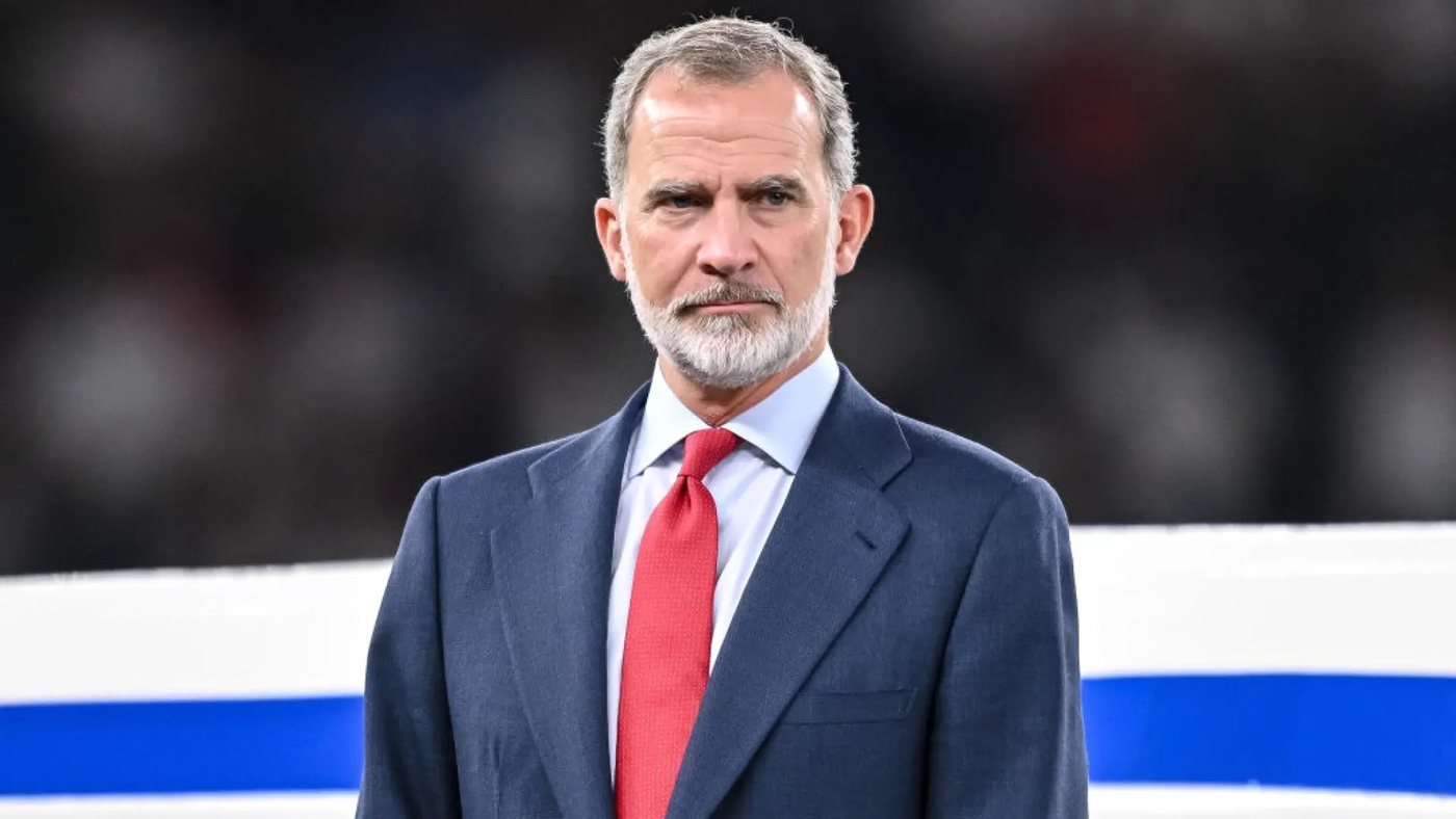 Felipe VI muestra su indignación por los sucesos de Ceuta y pide al Estado que garantice la seguridad